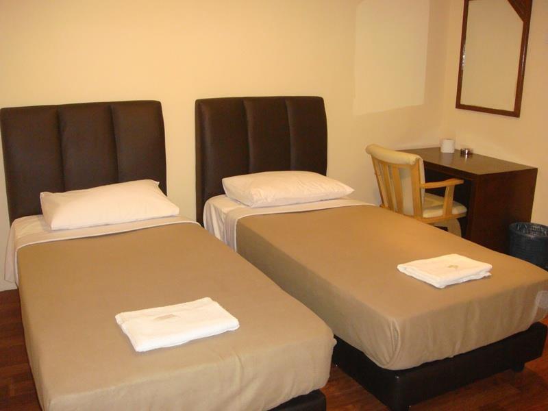 Hotel Surya Palace Куала-Лумпур Экстерьер фото